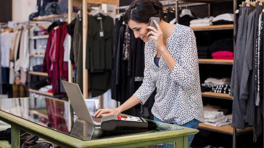 Онлайн-кассы и аналитика: как микро-ритейл получает данные для роста